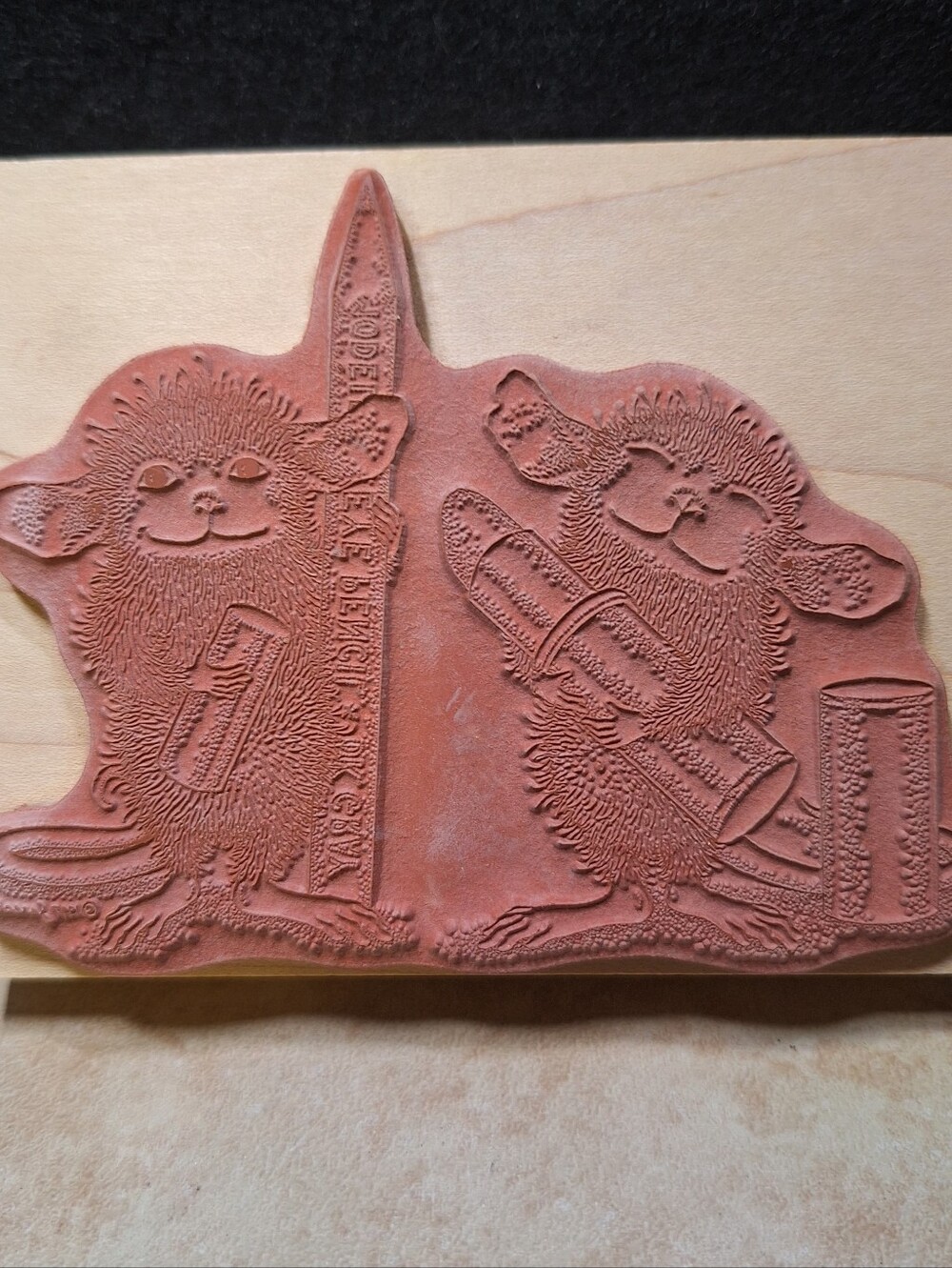 House Mouse Designs 1997 Wooden Block Stamp Eye Pencil & Lipstick Ready #HM 211 - Picture 6 of 7